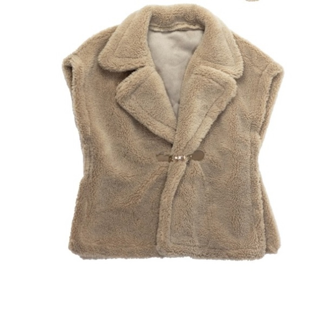 Time and Tru Tan Teddy Jacket